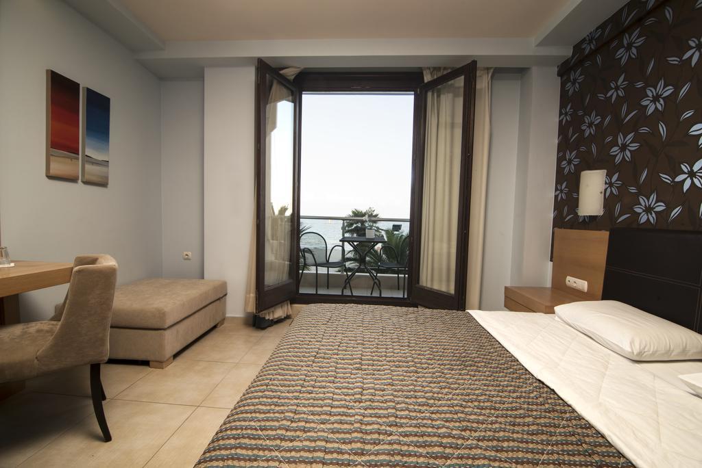 Mistral Hotel Паралия-Катерини Экстерьер фото